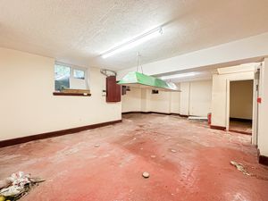 Photo 34- click for photo gallery